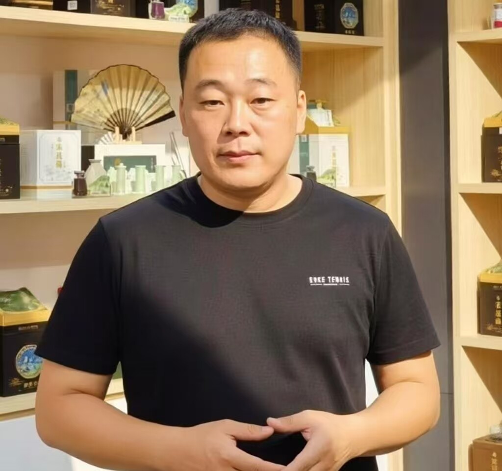 董事长照片