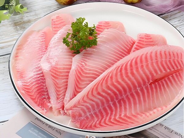 Sashimi-grade raw sea bream