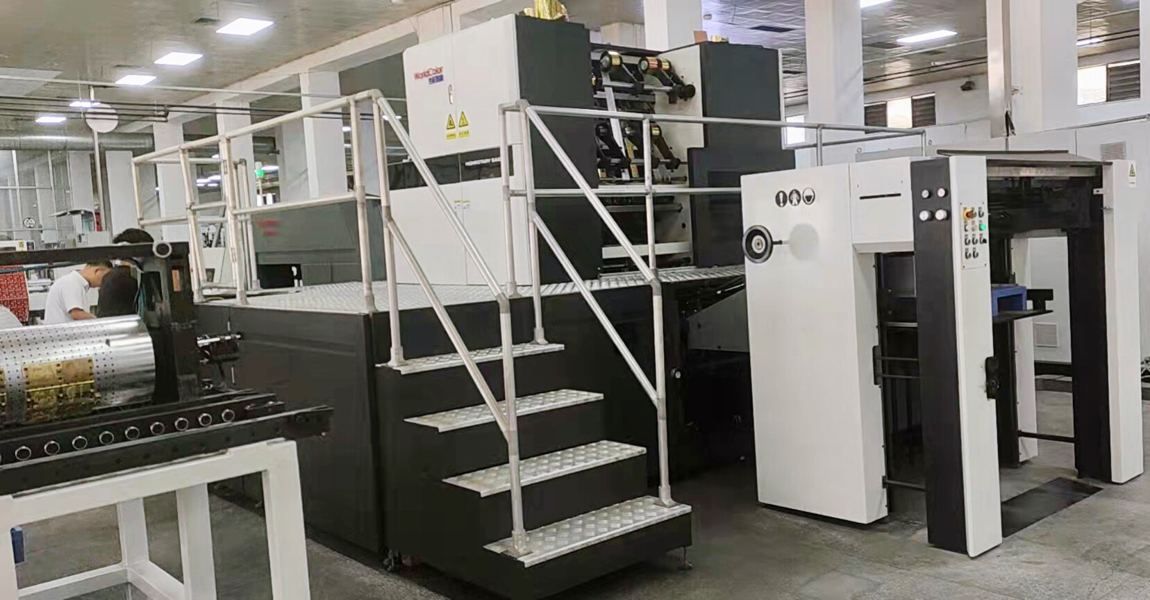 Sheet-Fed Hot Foil Stamping
