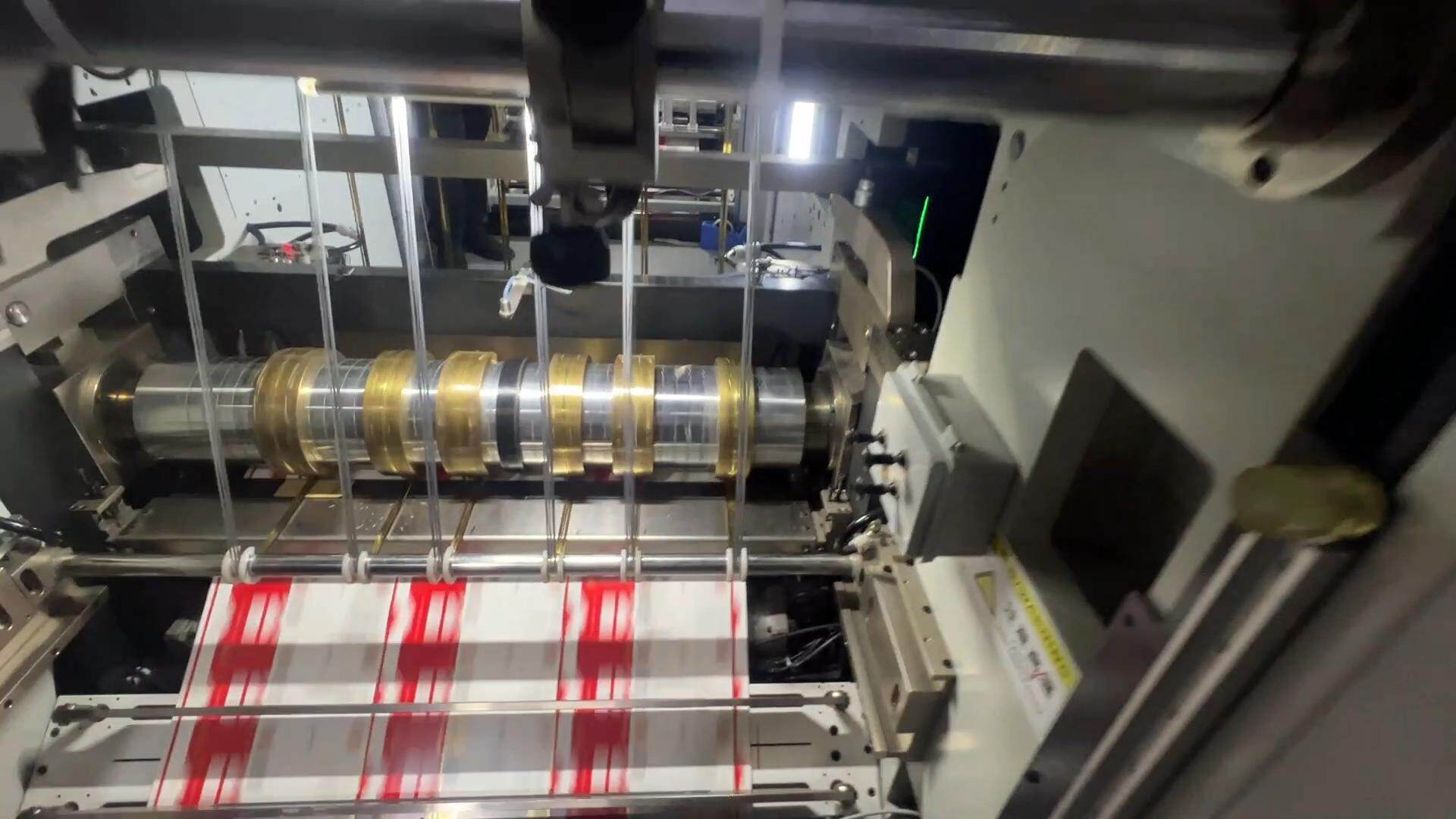 Two-Pass Long-Line Stamping with 12 mm Foil at 120 m/min