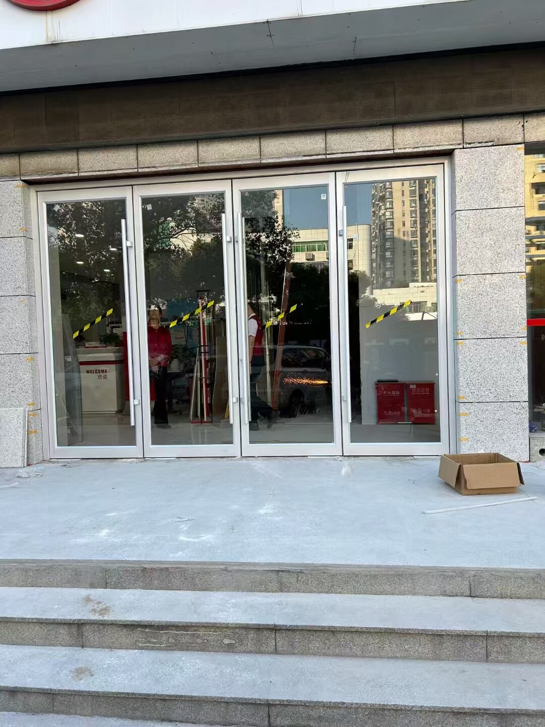 地弹门展示图6