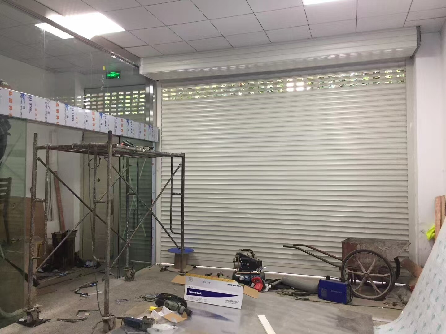电动提升门、卷闸门展示图6