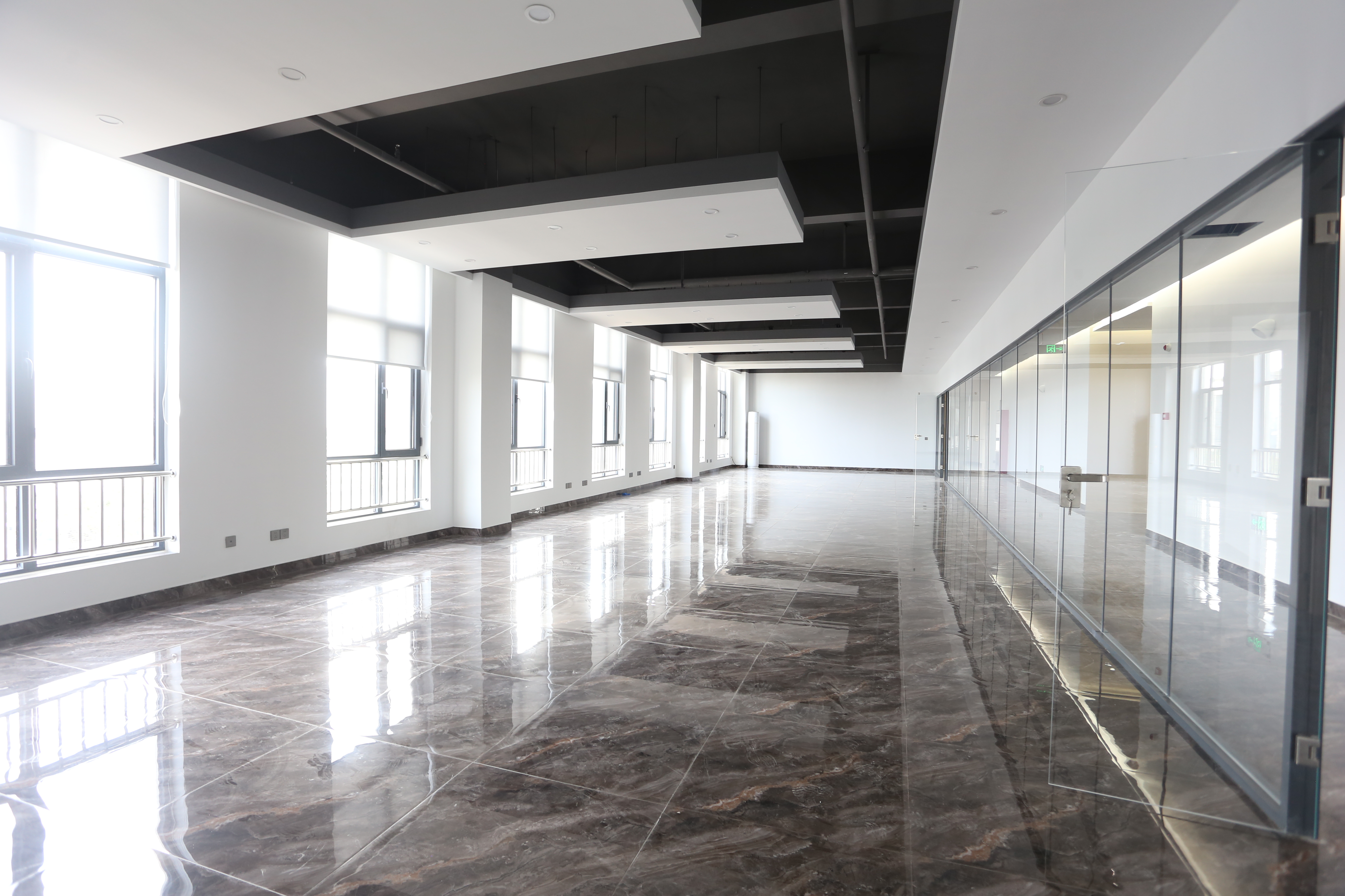 查尔斯顿厂区展示4