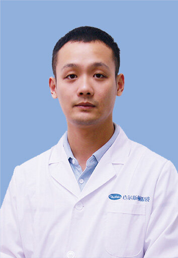 Charles Town expert Dong Zheng headshot