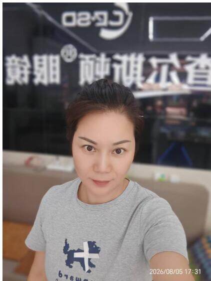 查尔斯顿加盟商周老板头像