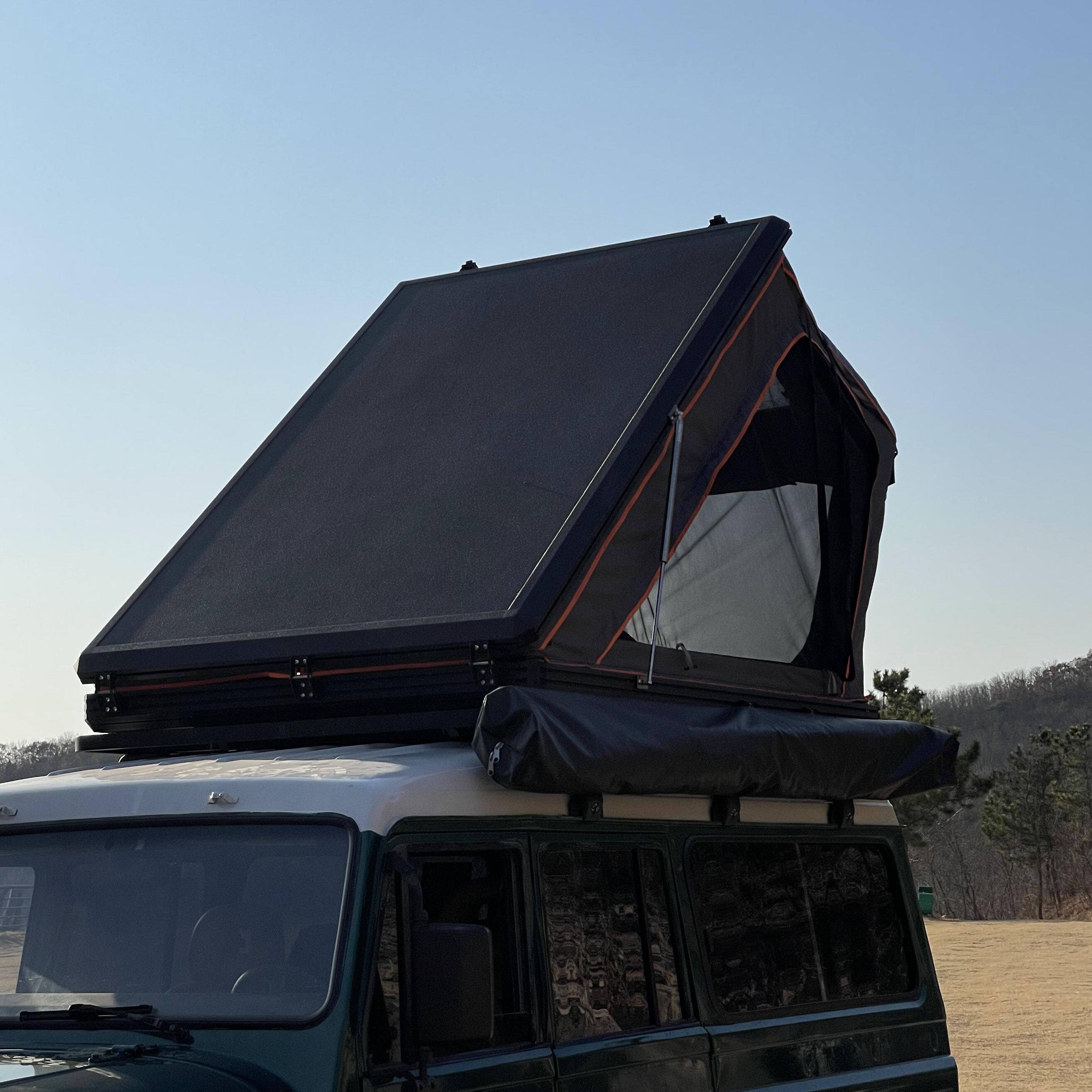 Soft Shell Rooftop Tent S2 view 2