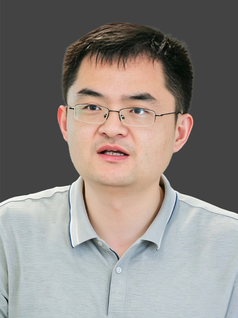 于利成