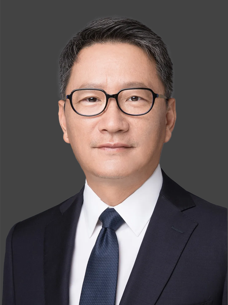 袁征