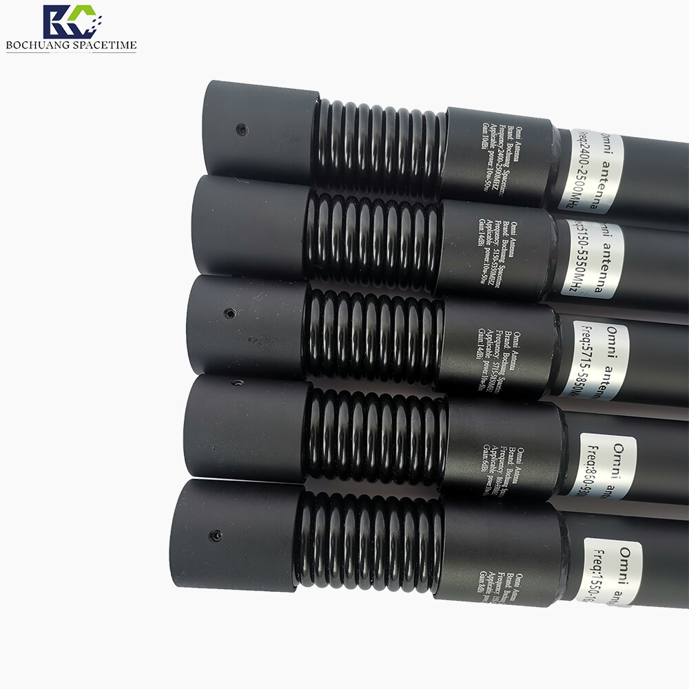 32×600mm vehicle-mounted fiberglass spring antenna, designed for mobile platforms. Supports 4G/5G/WiFi and UAV countermeasure bands, 100W high power output, IP67 water and dust resistance with shock protection, and features a secure flange mount.