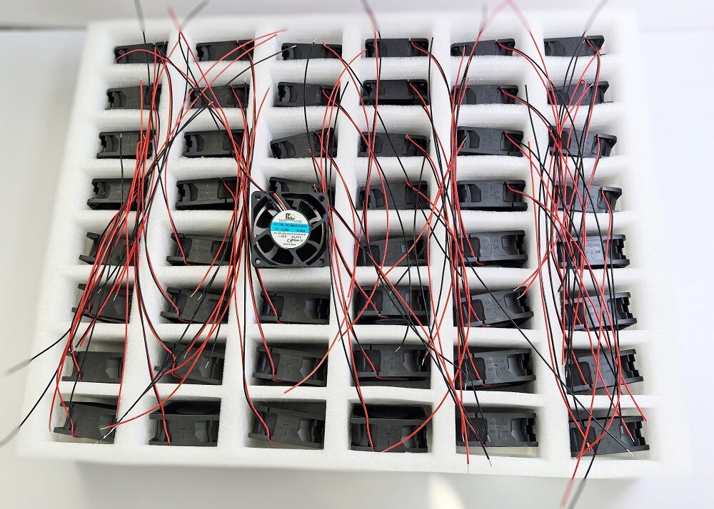 80×80mm Industrial Cooling Fan, IP68 Waterproof, Dual-Shaft All-Copper Motor, DC24V High Airflow & Silent, for Drones/Charging Piles/Inverters