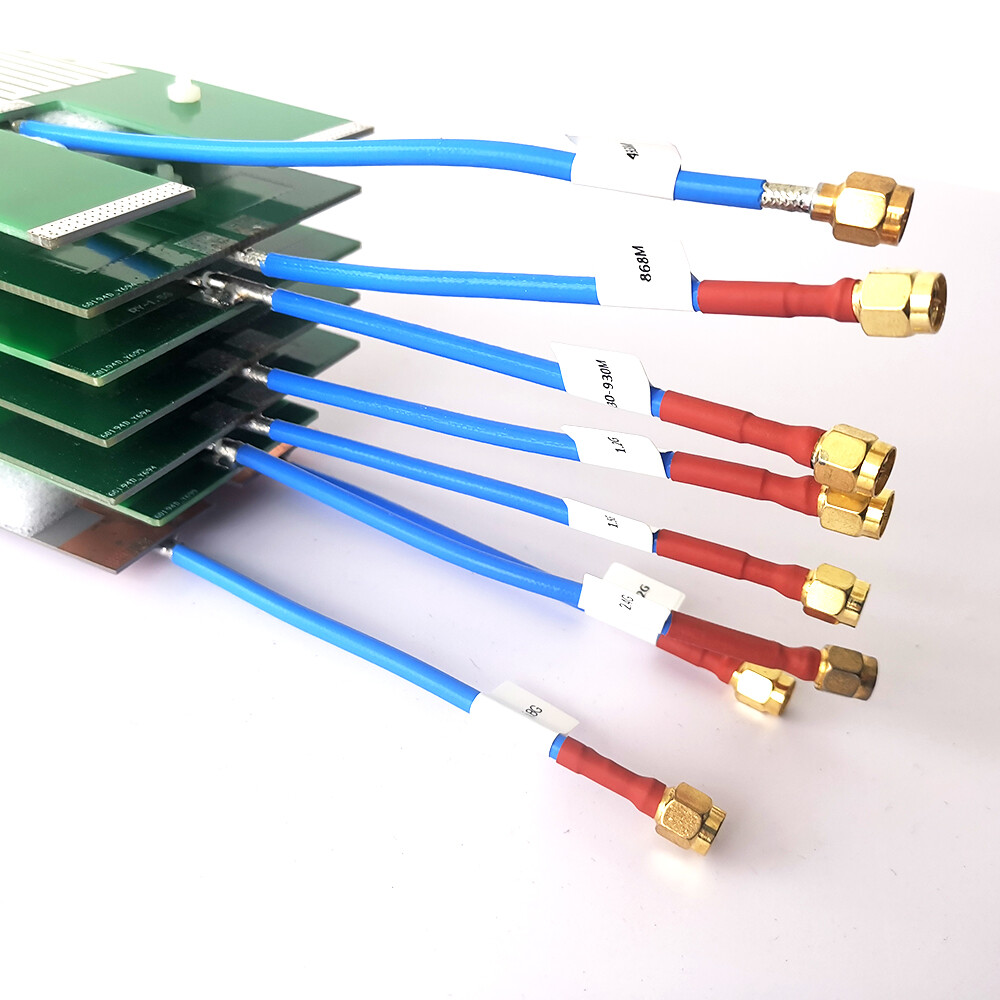 Bochuang Shikong BSK-ZH08 8-Band PCB Directional Antenna | 433M+868M+900M+1.2G+1.5G+2.4G+5.2G+5.8G High-Gain SMA Interface for Drone Jammers, Signal Jamming, and Communication Enhancement