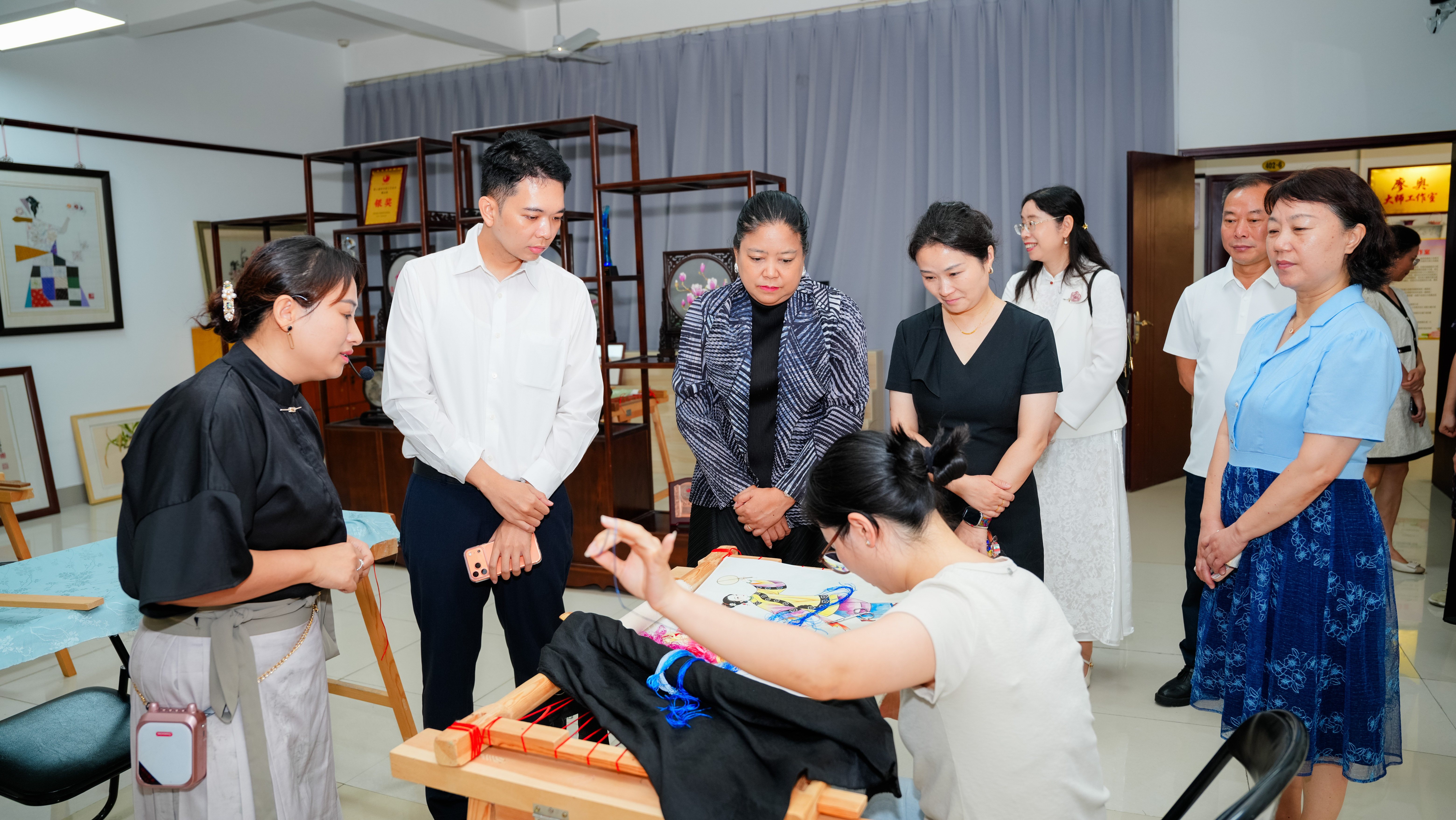 Campus visit - embroidery workshop