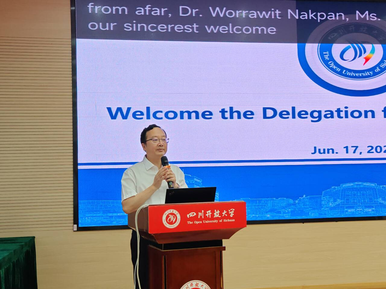 President Luo Xiaodong welcome speech