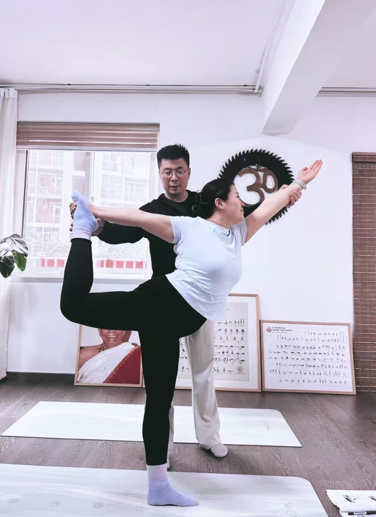Dance of the King: Dancing the Universe in Dynamic Balance
