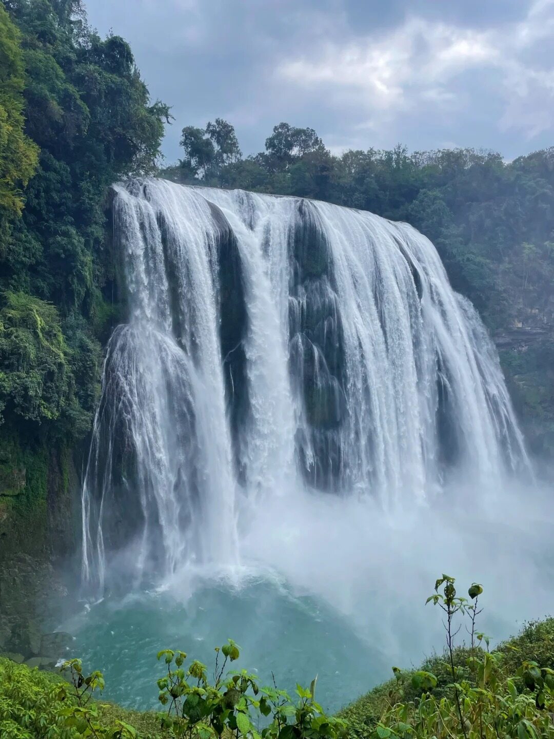 7 Reasons Overseas Chinese Should Visit Guizhou Between 11 and 2: Fewer Crowds, Lower Prices, and Scenery That Rivals Peak Season