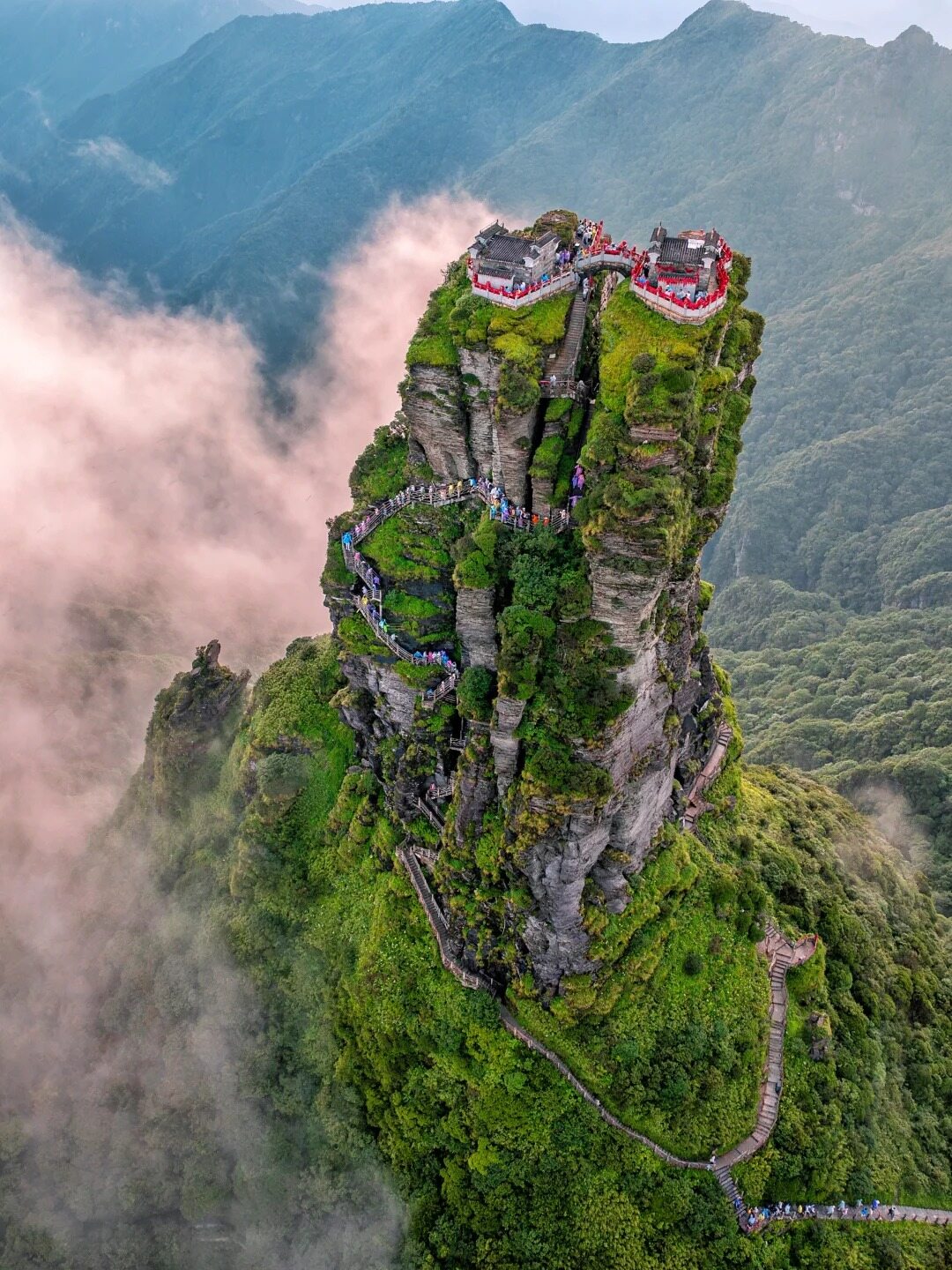 Custom Travel in Guizhou for Overseas Chinese: A Complete Guide from First Inquiry to Departure