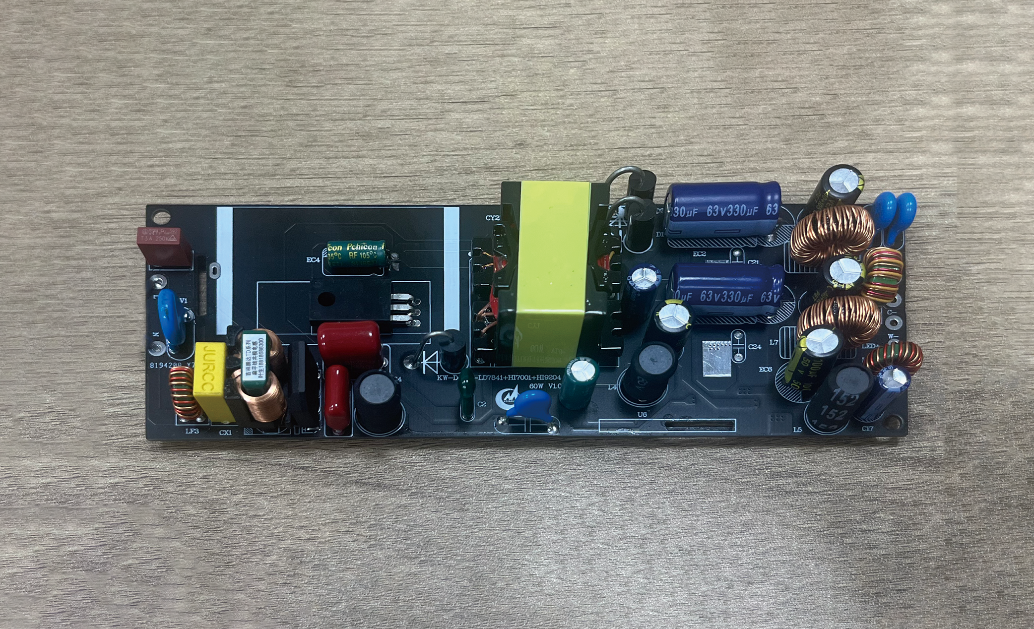 LD7841QGS+HI7001x3+ HI9204 60W LED 调光调色电源