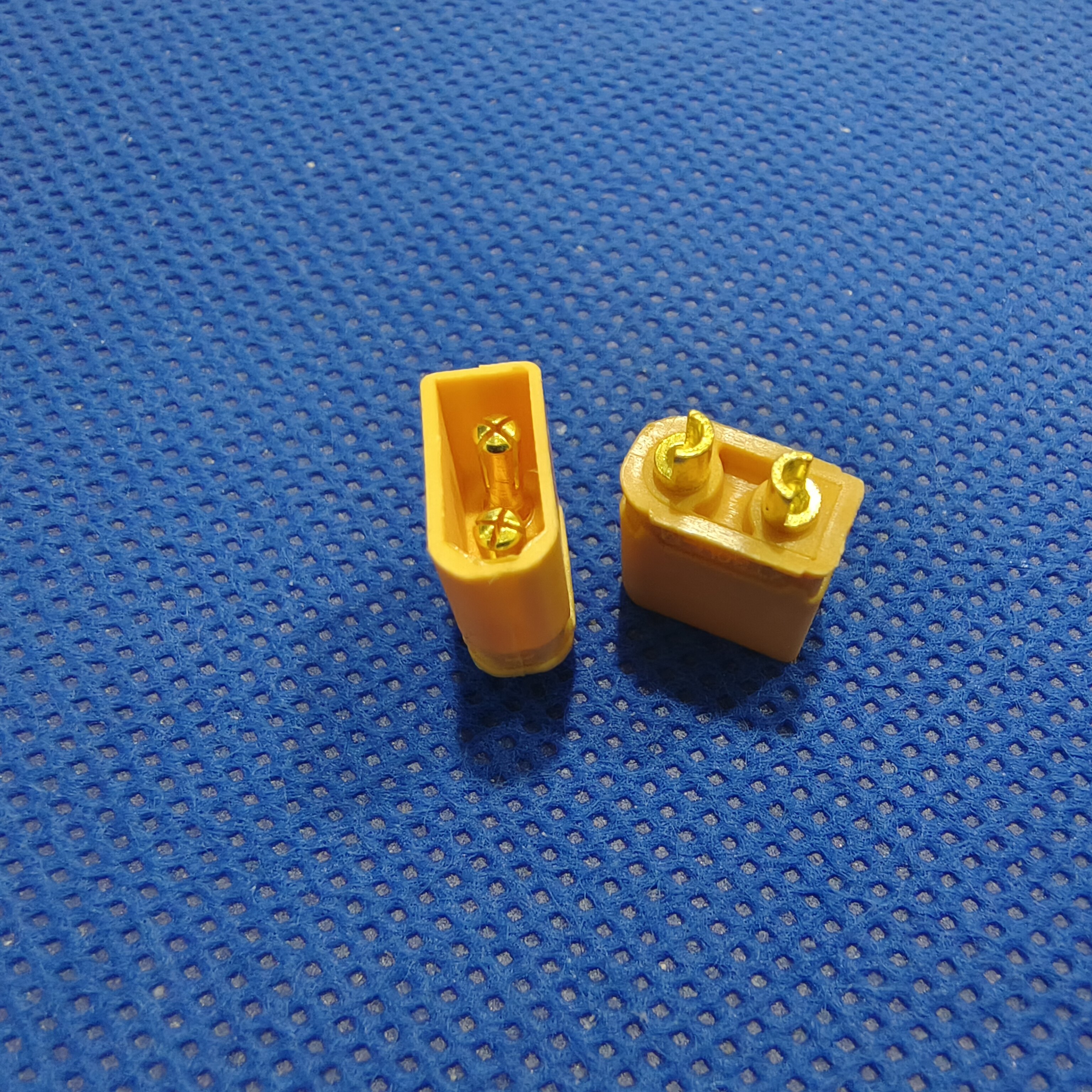 XT30 Image 5