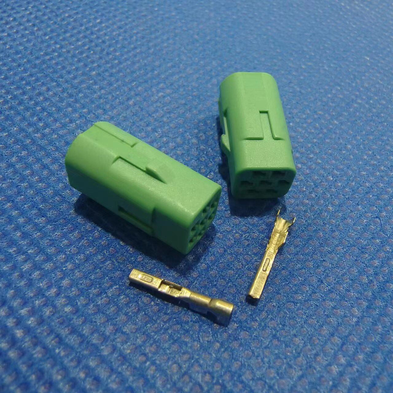 TE 2822344-1 2822343-1 7P Waterproof Connector - Image 4