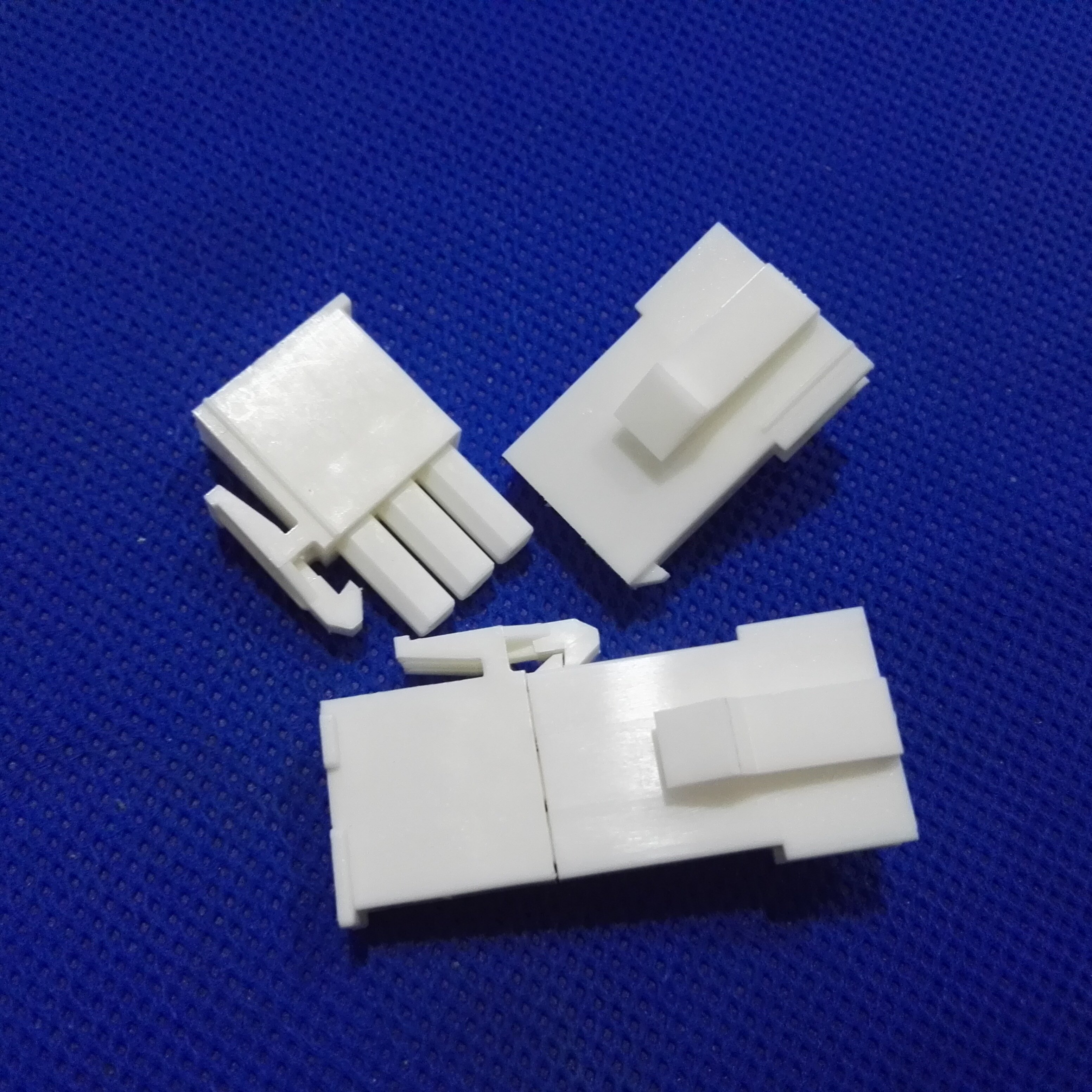 TE FL4.14 Pitch Male and Female Housing with Mated Terminals 1*3P/R