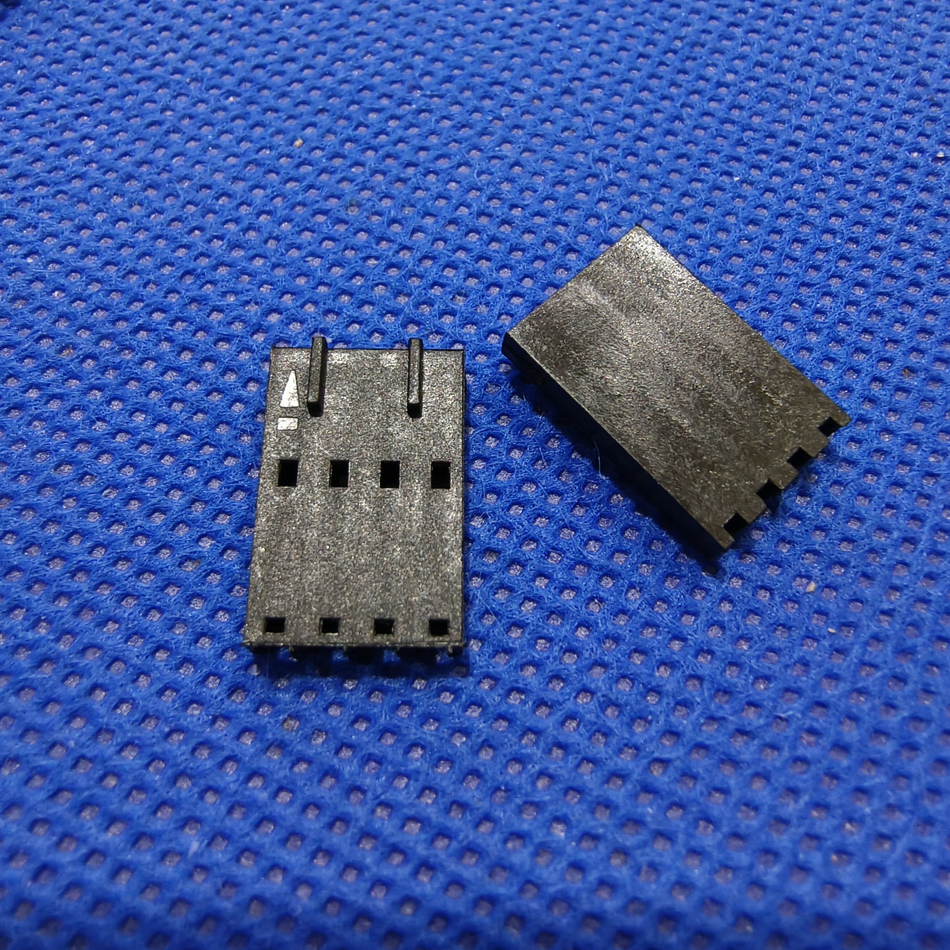 MOLEX 70066 SL Series Dupont Locking Housing, No Latch - Image 4