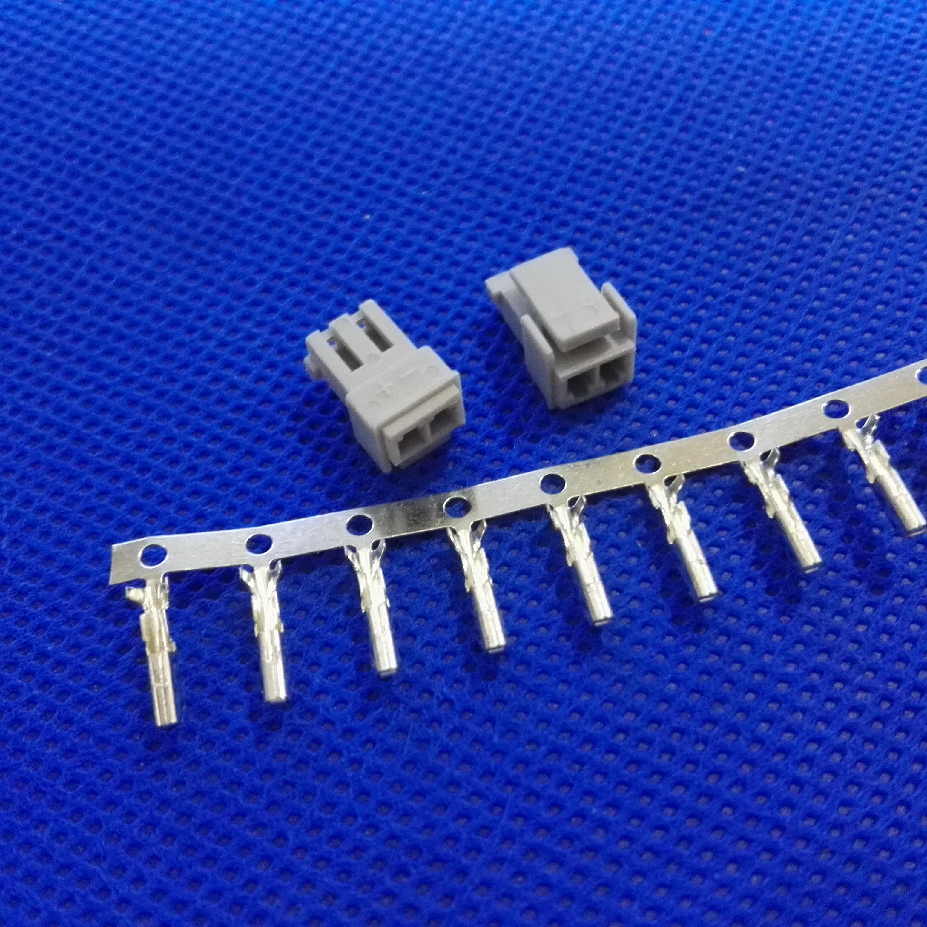 Pneumatic Terminal 2P Housing SMC Image 2