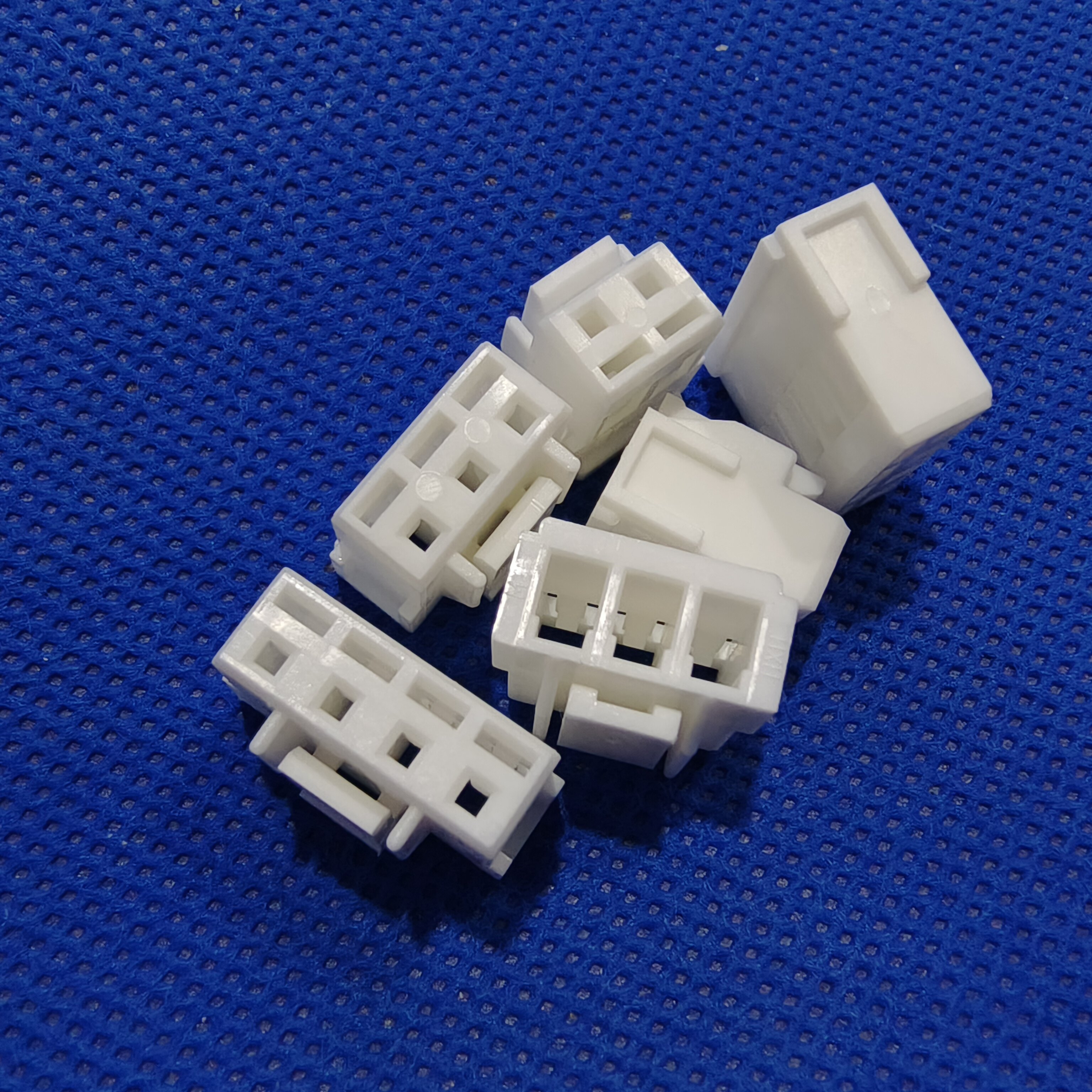 MOLEX 35156 35313 50214 3.96 pitch - Image 6