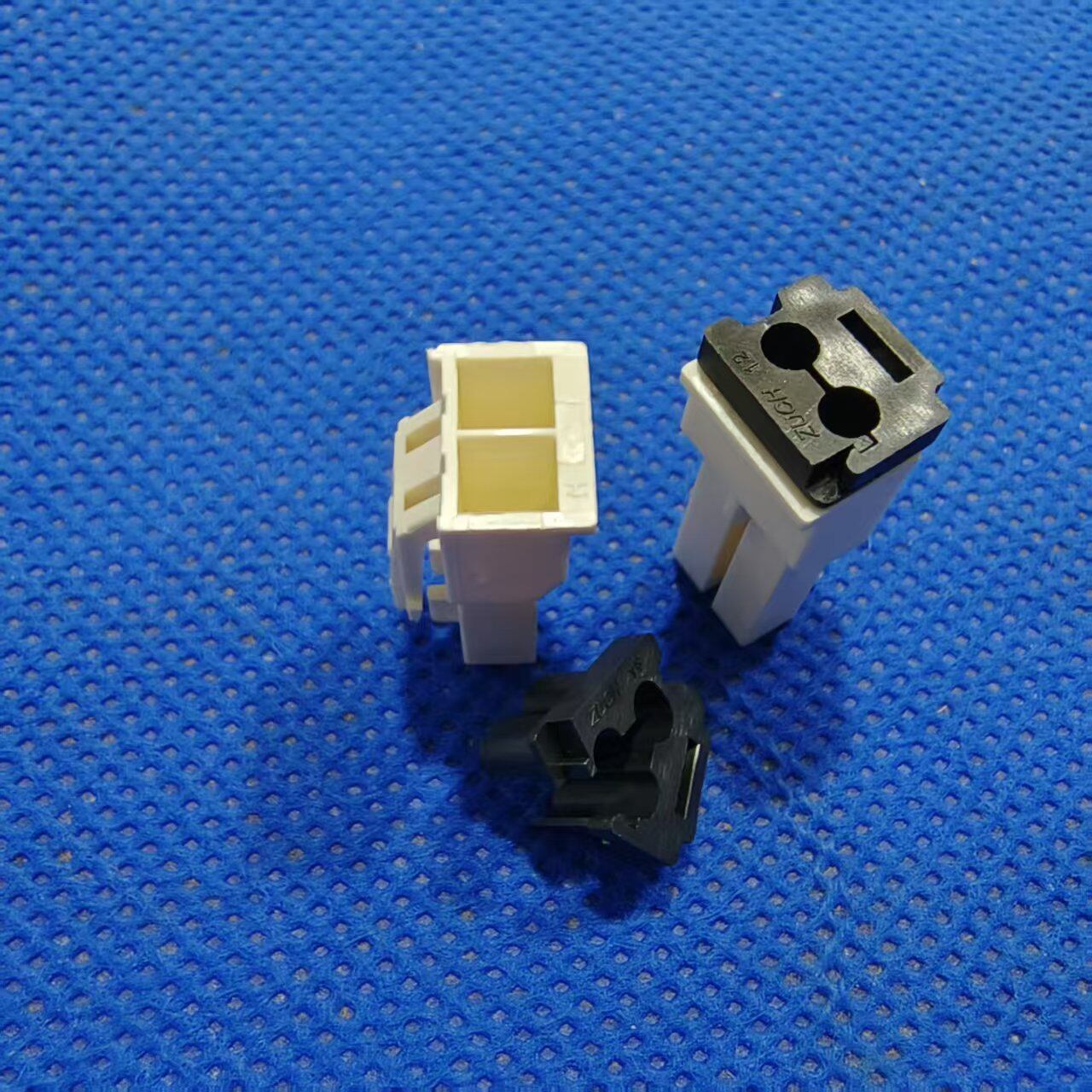 TE 3967 176271-1 3.96 spacing Image4