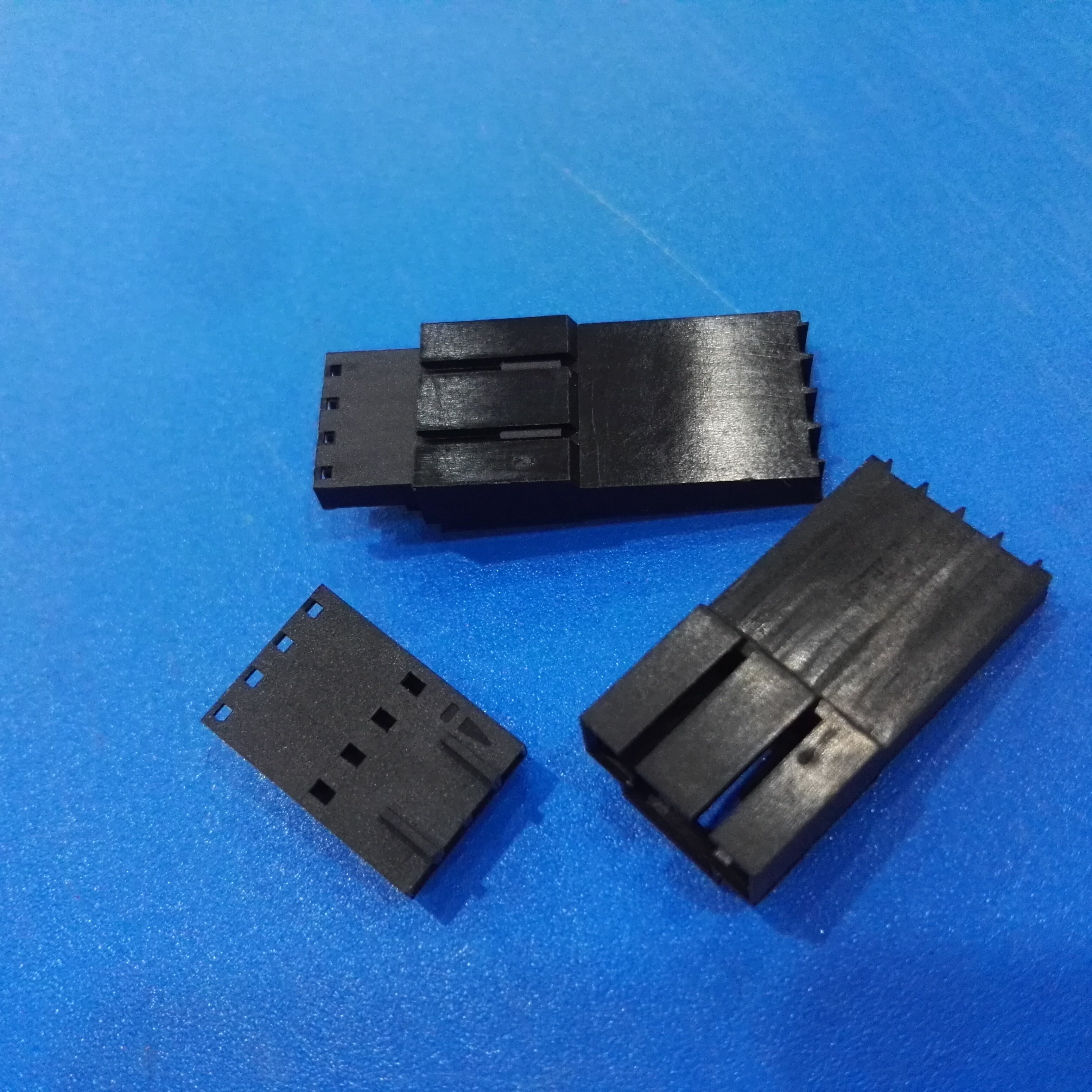 MOLEX 70107 5057