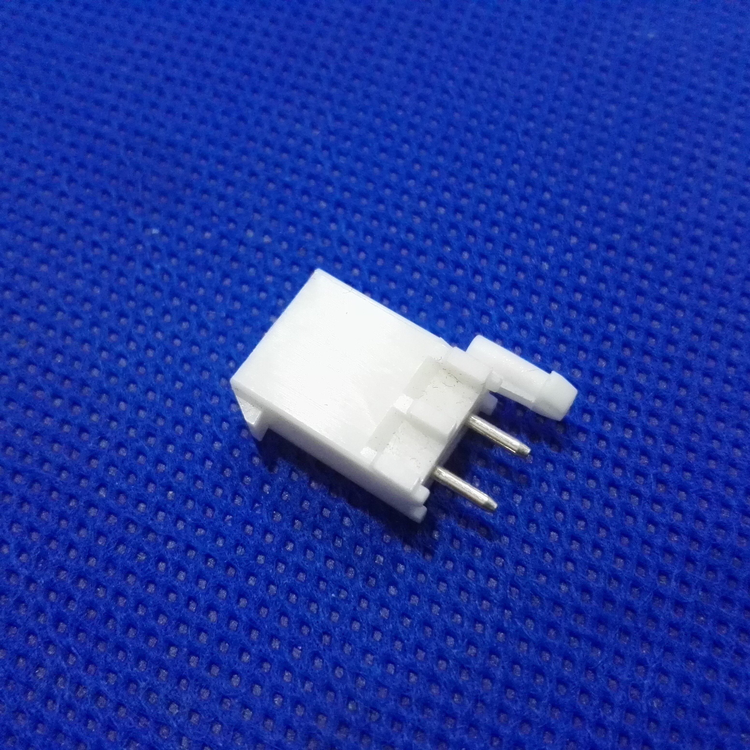 TE FL4.14-2*1A 2*1P Straight Pin with Plastic Housing