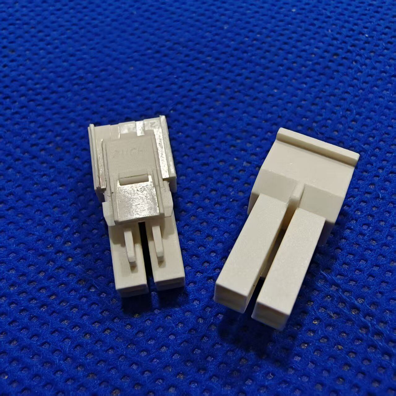 TE 3967 176271-1 3.96 Spacing