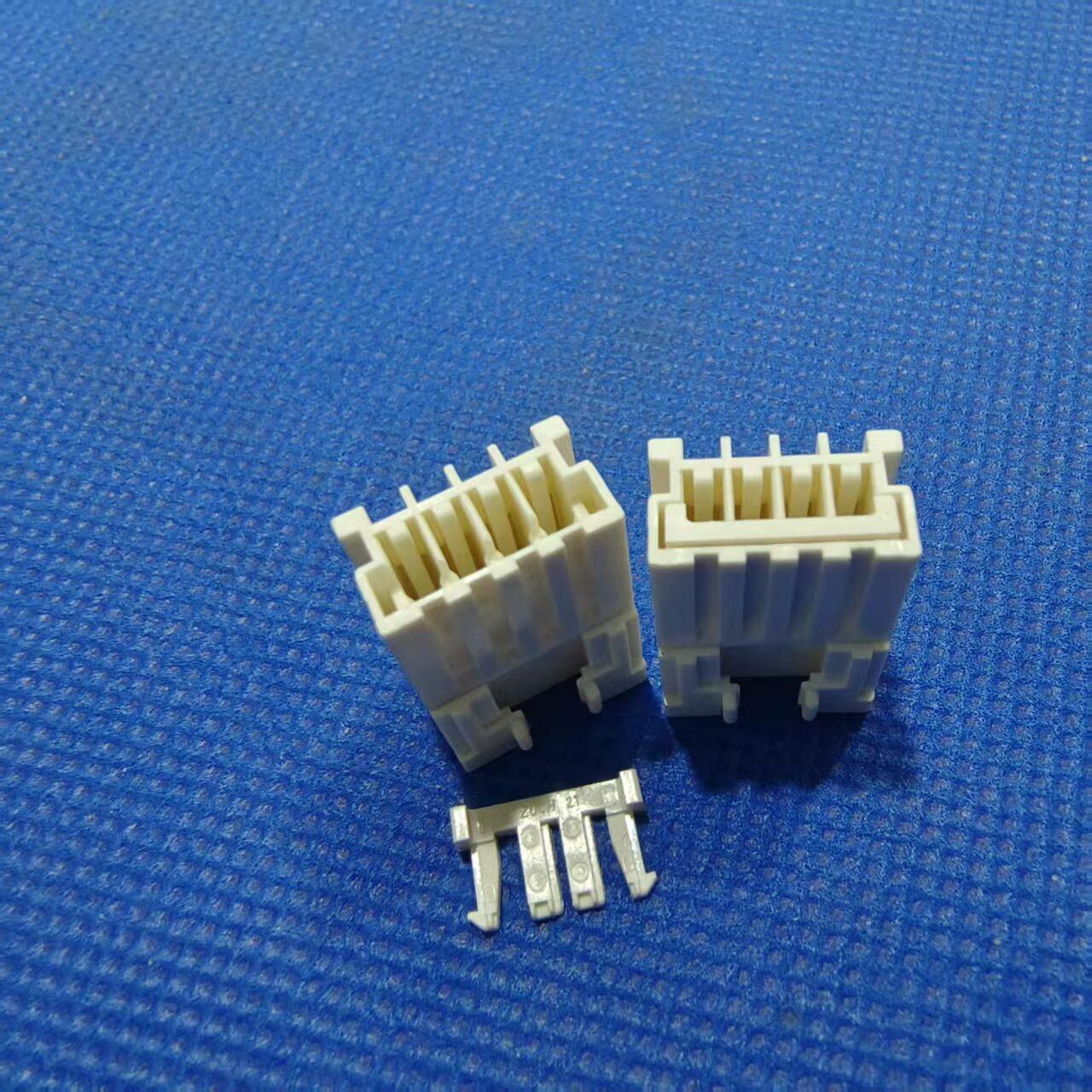 TE 25015 316086-1 Image 2