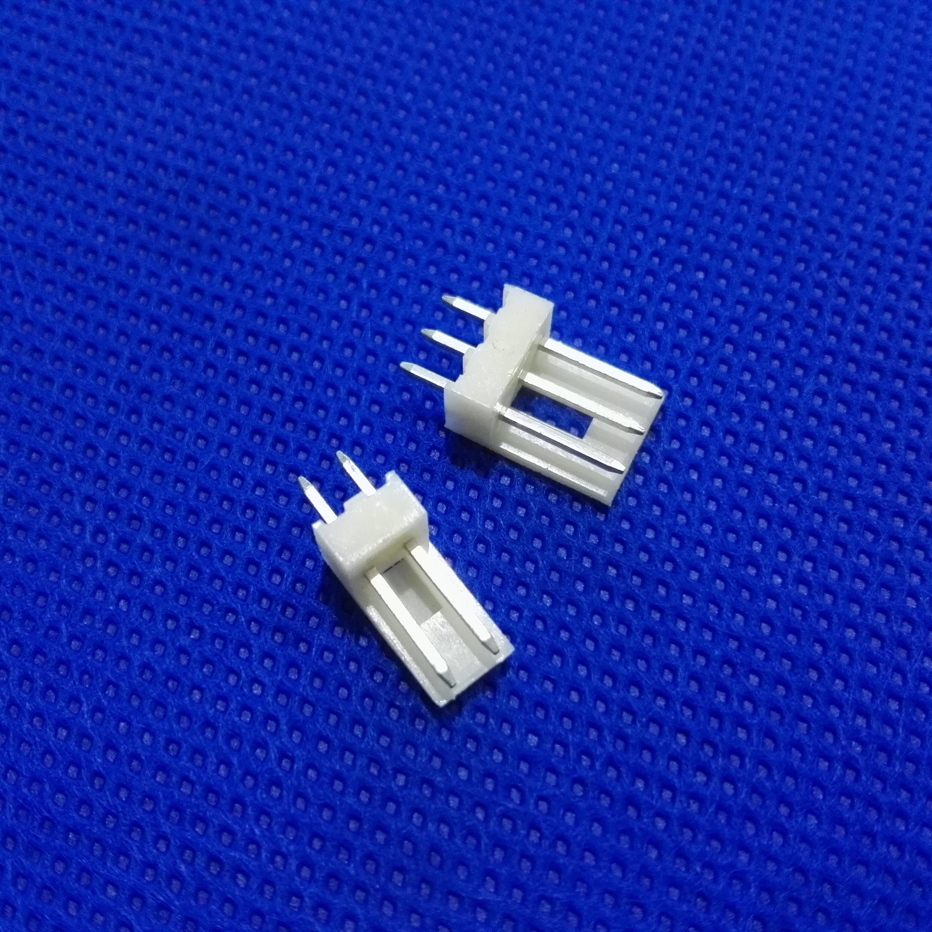 AMP 4P 171880/171825 Image 8