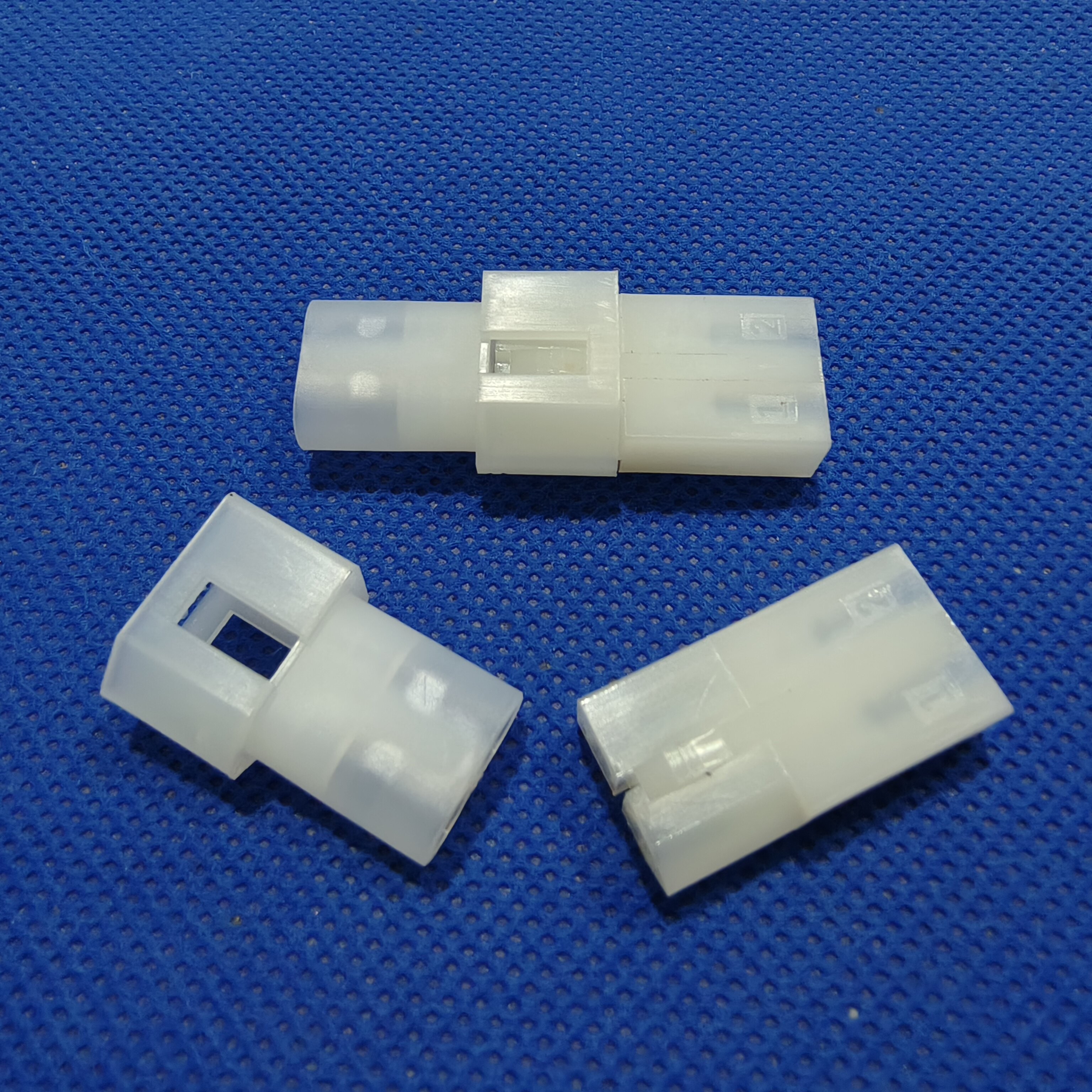 MOLEX 0309 Series 50300/50301 5.03 Pitch Housing Connector - Image 3