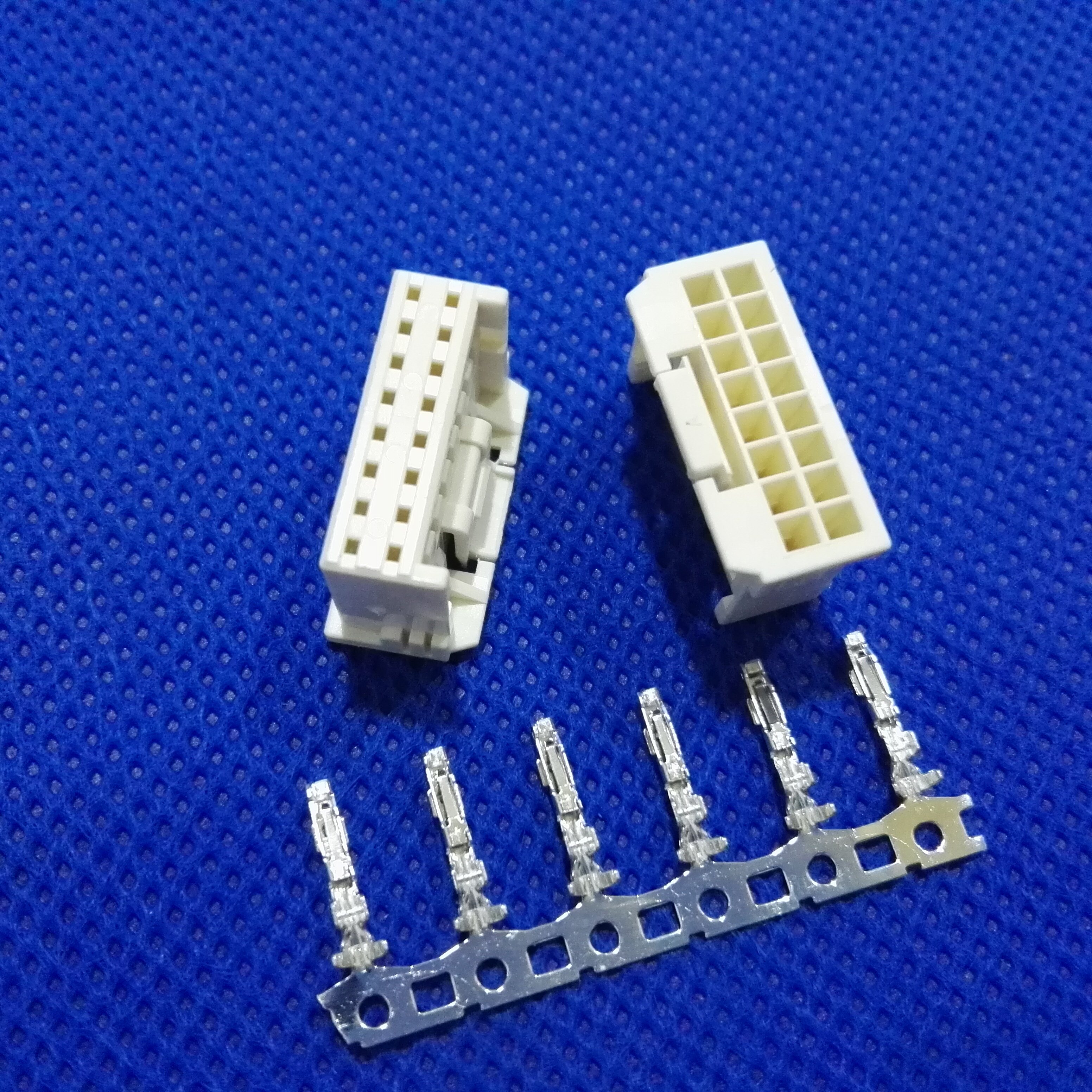 501646 Image 6