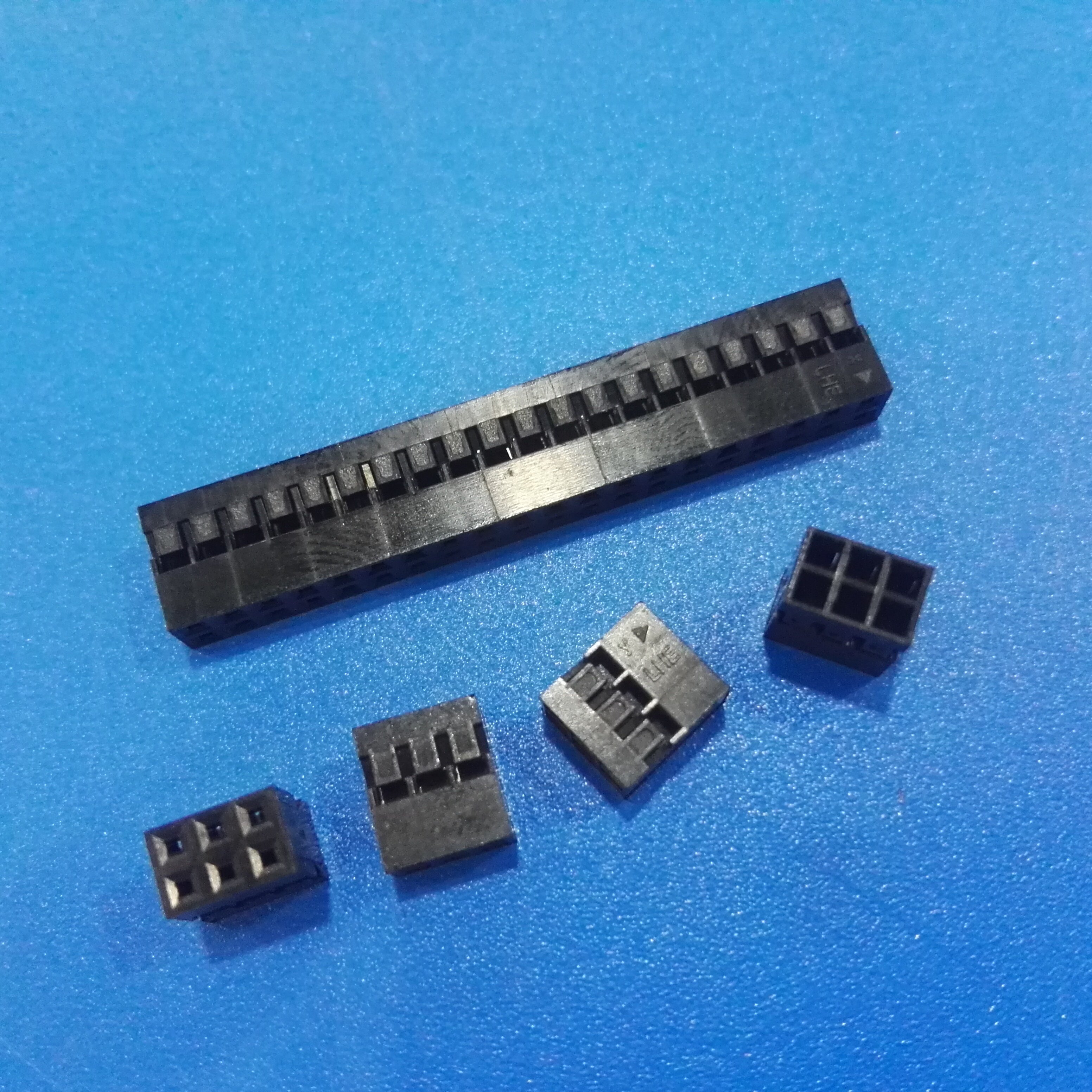 DuPont 2.0 Connector Housing
