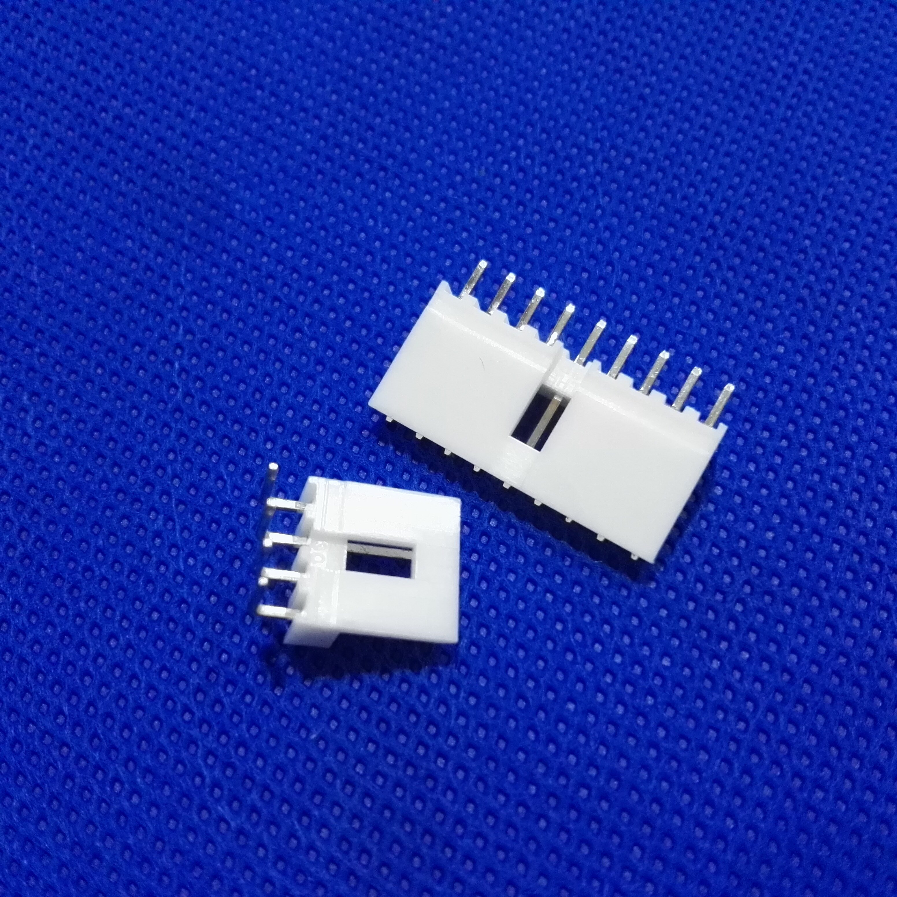 AMP Small 4P 171880/171825 Image5