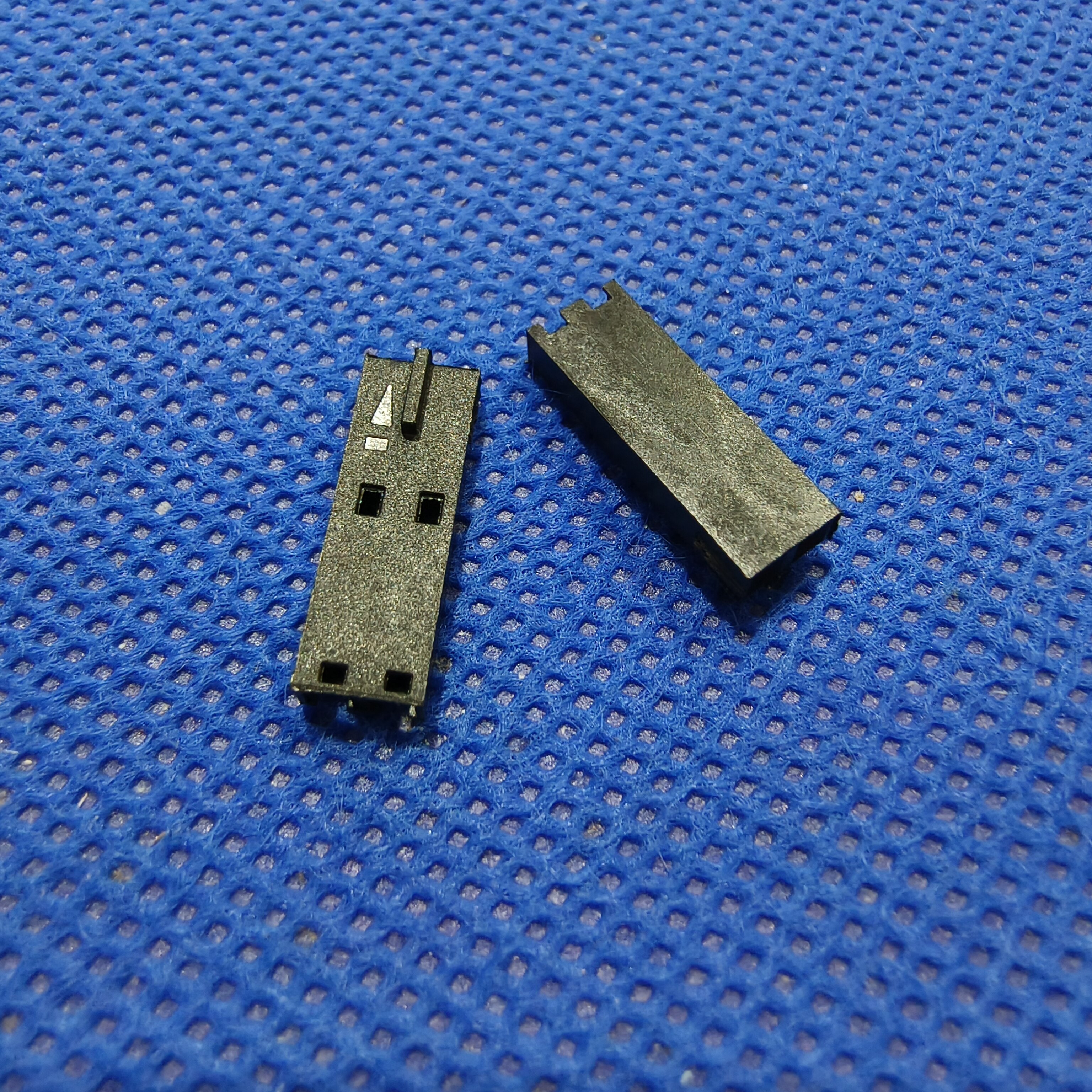 MOLEX 70066 SL Series Dupont Locking Housing, No Latch | Image 2