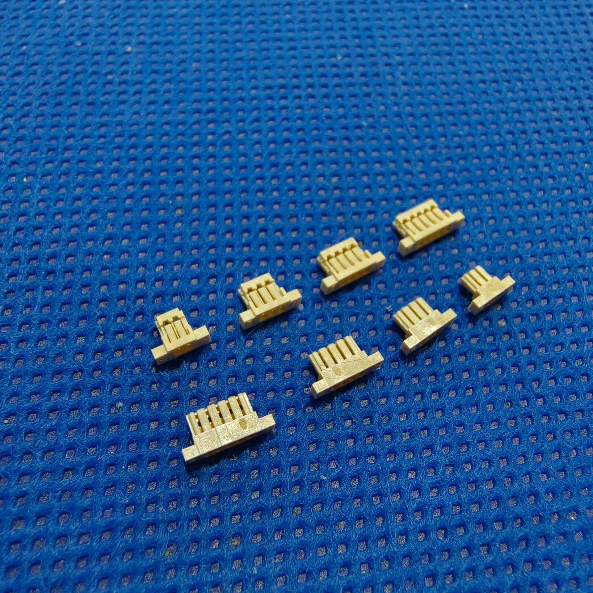 JST SUHR0.8 Spacing