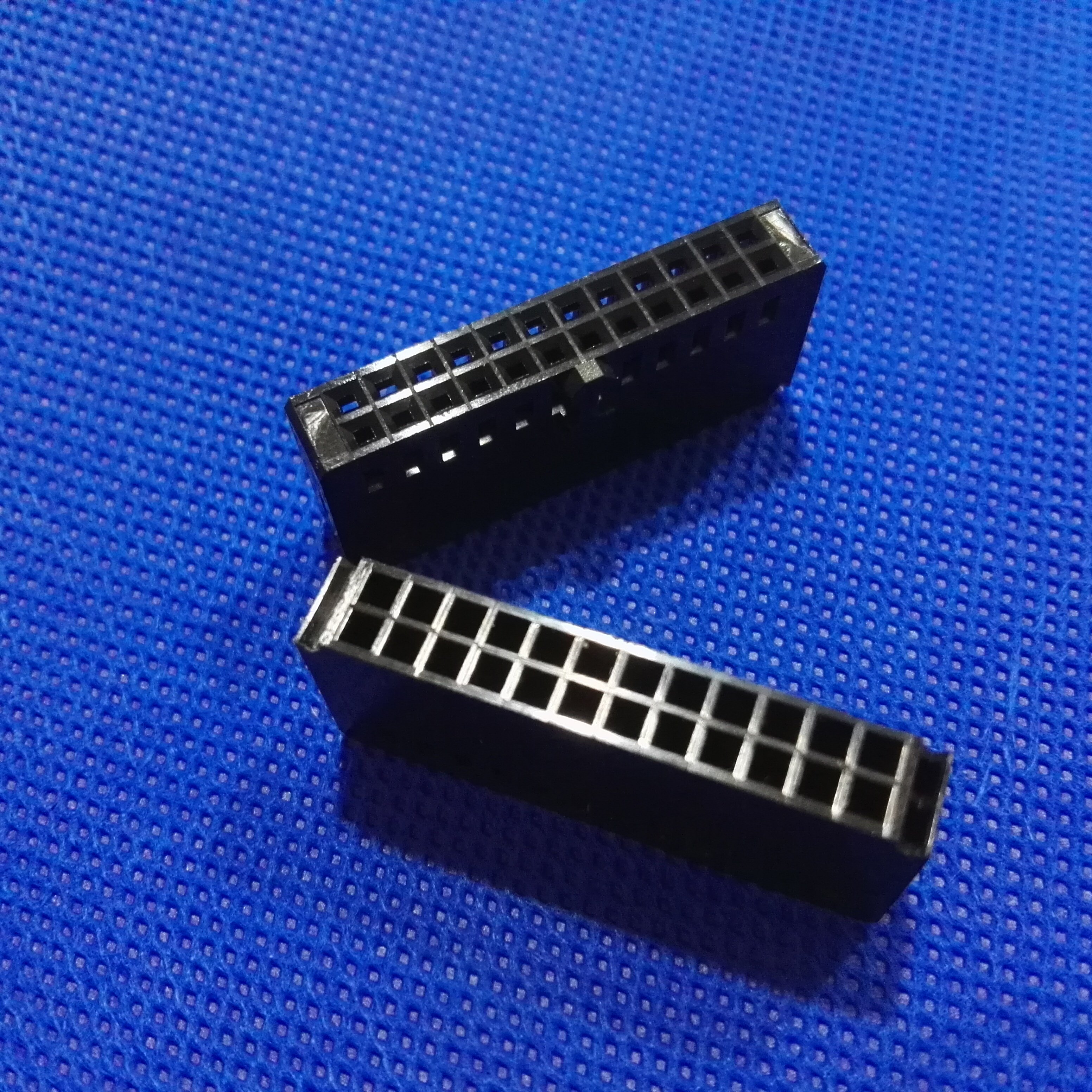 TE 102387-6 Image 3
