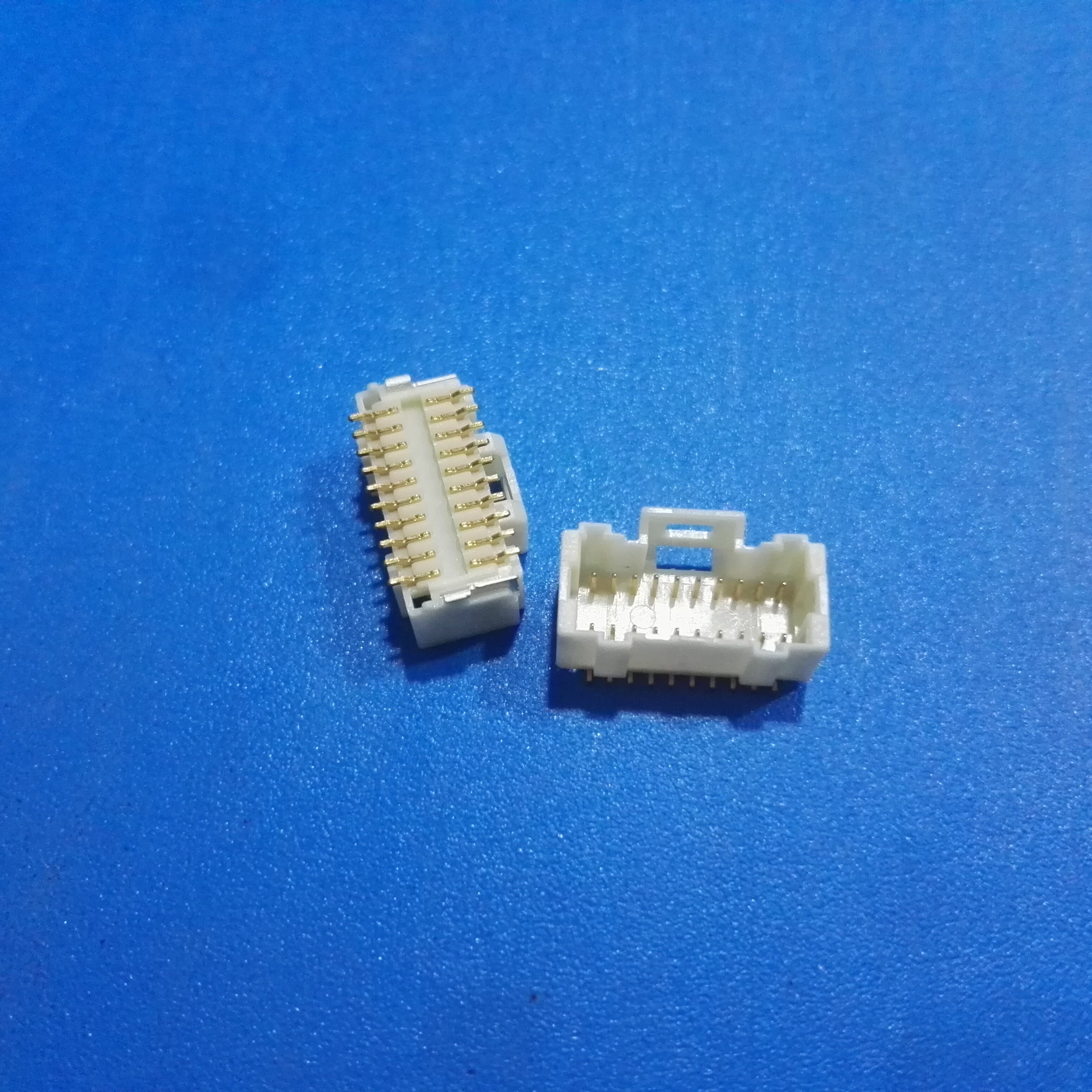 1.0 Dual-row Image 6