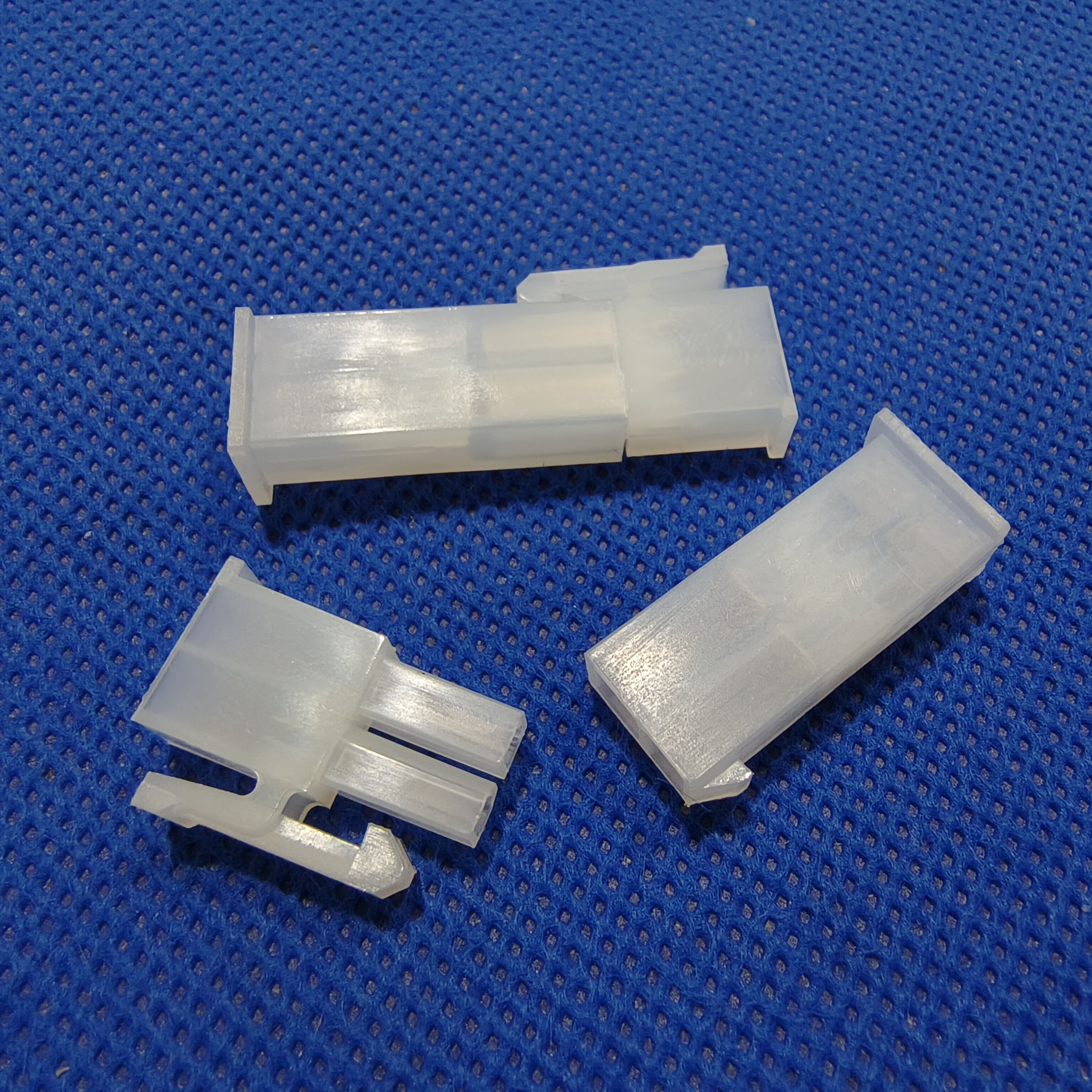 MOLEX 5557-02R1 5559-02P 4.2 Pitch Male-Female Housing