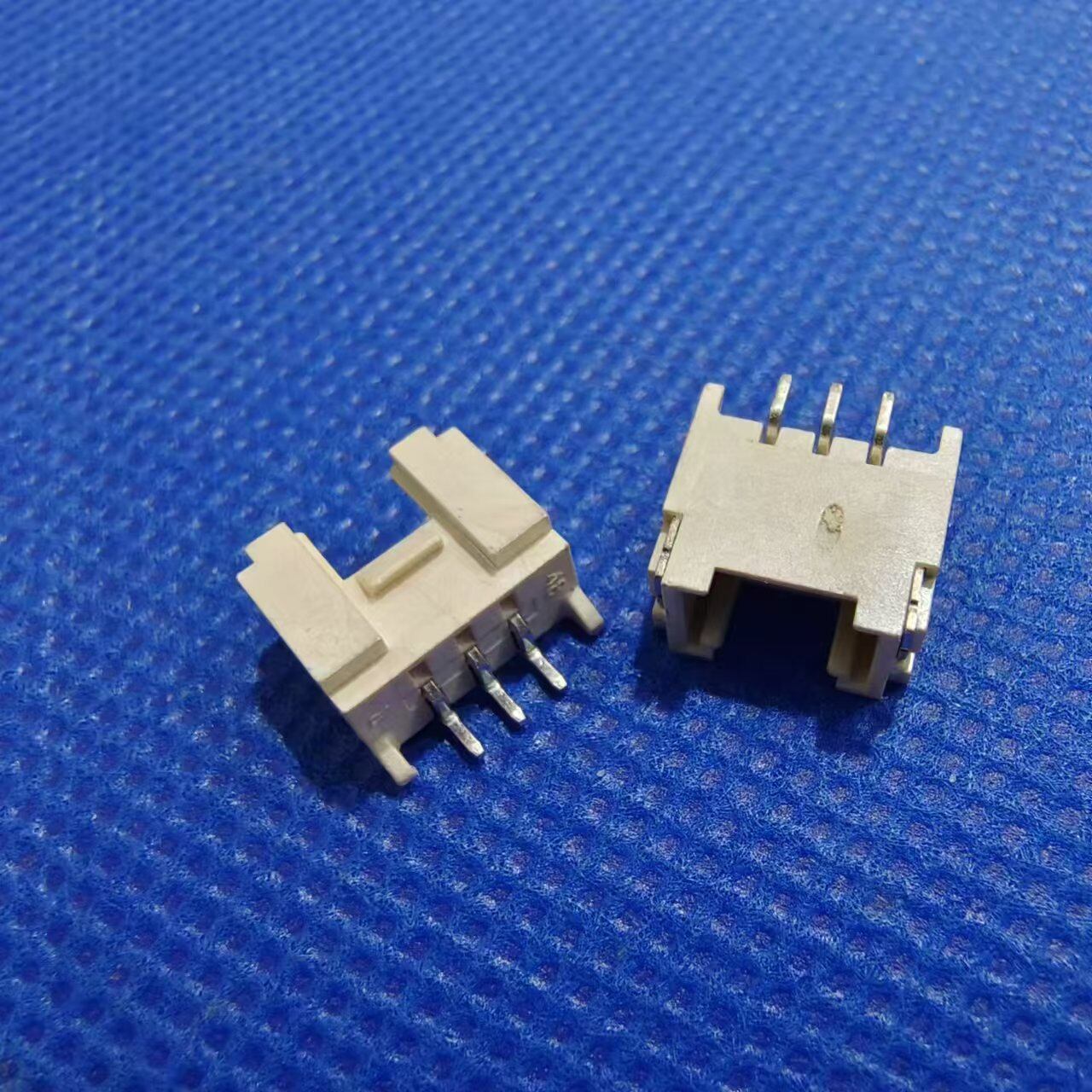 HY Side Mount Image 3
