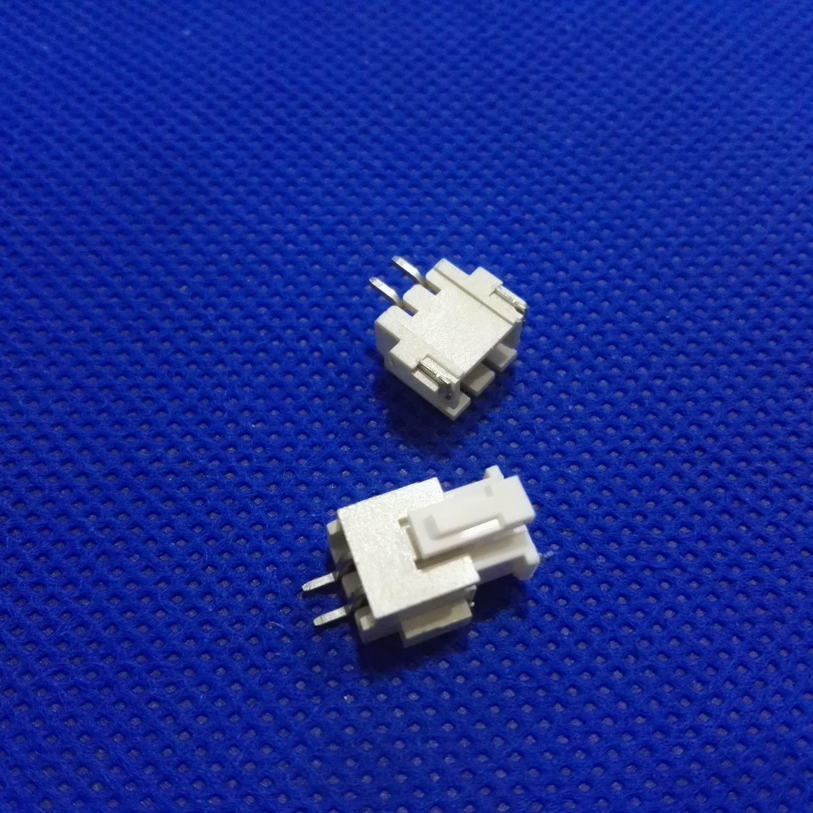 XHB Flat Mount Image 3