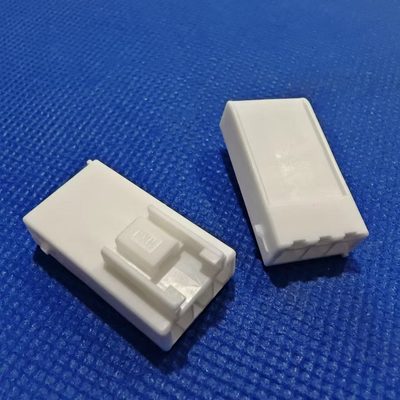 TE 39612-2P/3P 39612-2R/3R 3.96 Spacing Housing Connector Image 8